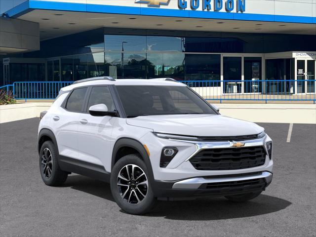 new 2025 Chevrolet TrailBlazer car, priced at $27,115