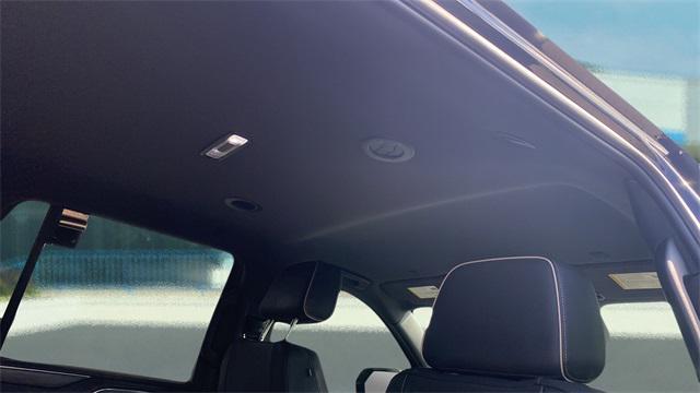 used 2024 GMC Yukon car, priced at $62,594