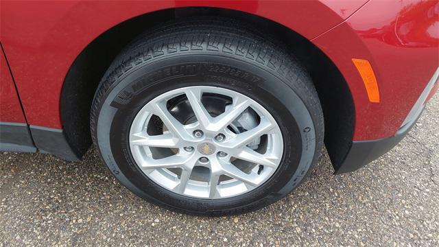 used 2024 Chevrolet Equinox car, priced at $22,800