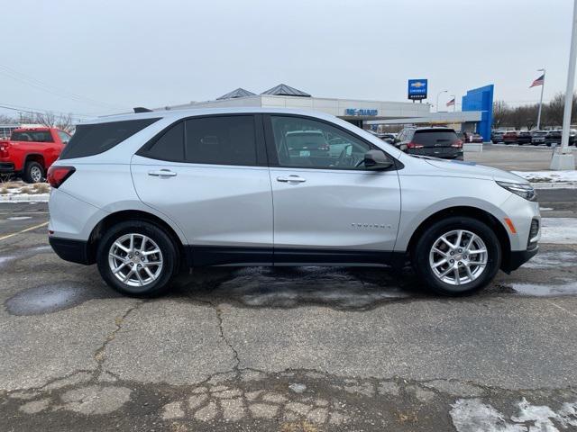 used 2022 Chevrolet Equinox car, priced at $19,299