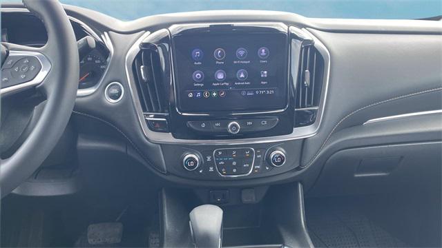 used 2021 Chevrolet Traverse car, priced at $25,149