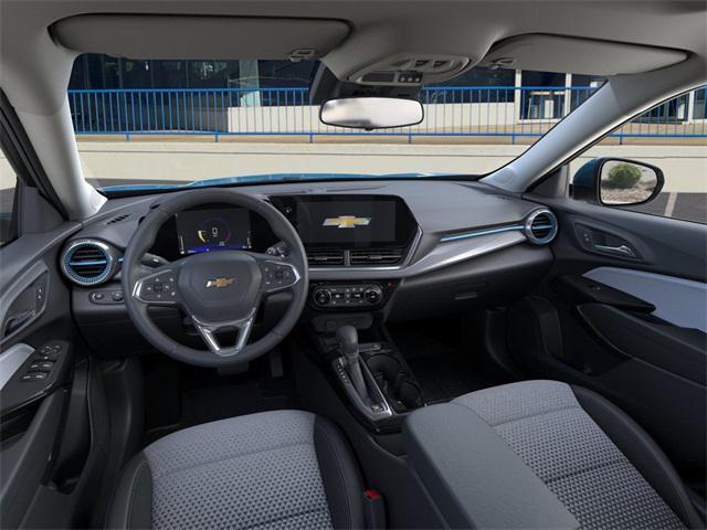 new 2025 Chevrolet Trax car, priced at $25,004