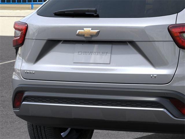 new 2025 Chevrolet Trax car, priced at $25,004