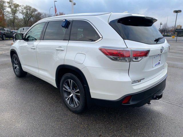 used 2016 Toyota Highlander car, priced at $19,889