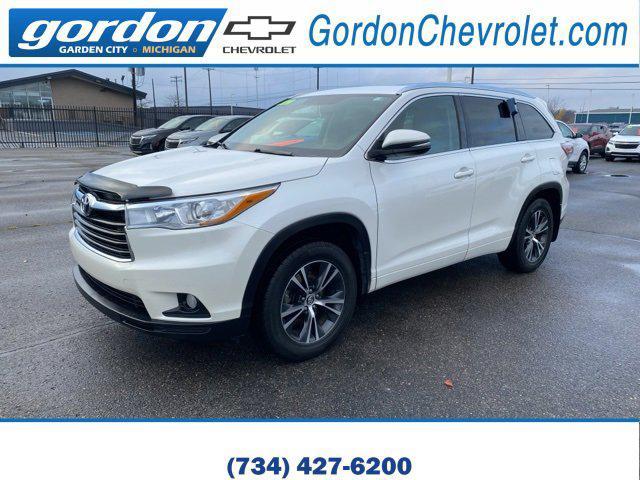 used 2016 Toyota Highlander car, priced at $19,990