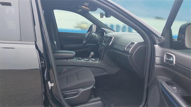 used 2020 Jeep Grand Cherokee car, priced at $21,999