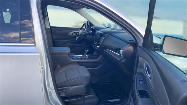 used 2020 Chevrolet Traverse car, priced at $18,998