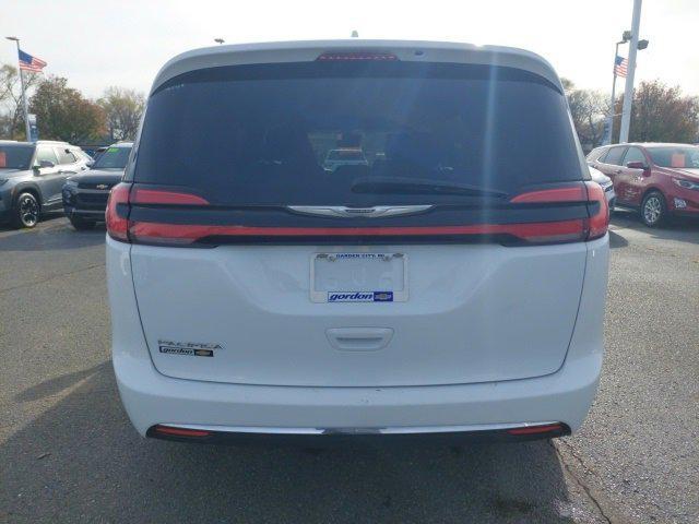 used 2022 Chrysler Pacifica car, priced at $22,398