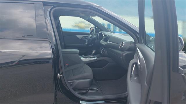 used 2022 Chevrolet Blazer car, priced at $25,133
