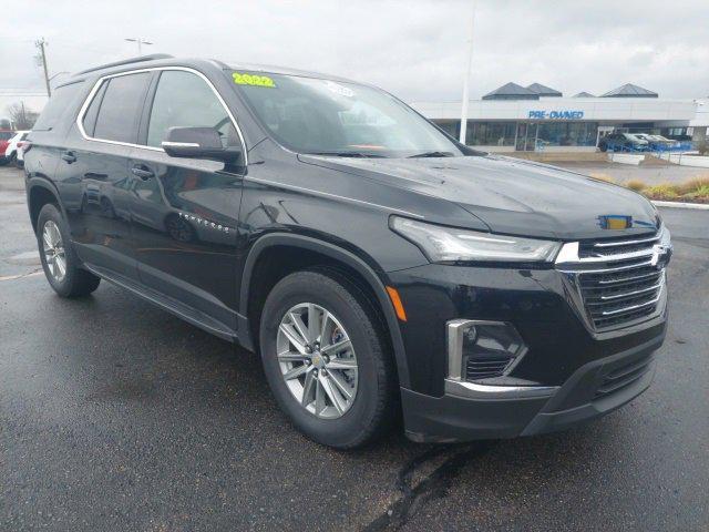 used 2022 Chevrolet Traverse car, priced at $28,300