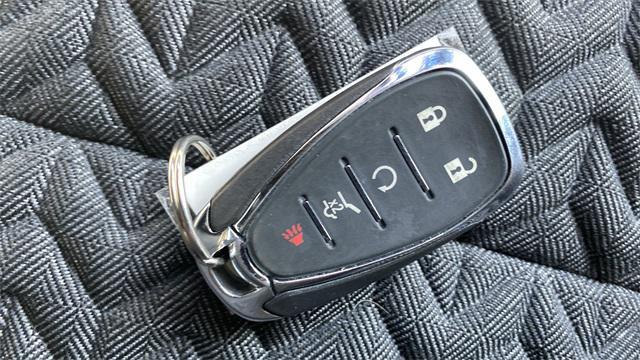used 2022 Chevrolet Equinox car, priced at $21,400