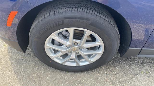 used 2023 Chevrolet Equinox car, priced at $20,829