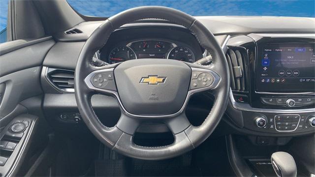 used 2022 Chevrolet Traverse car, priced at $29,932