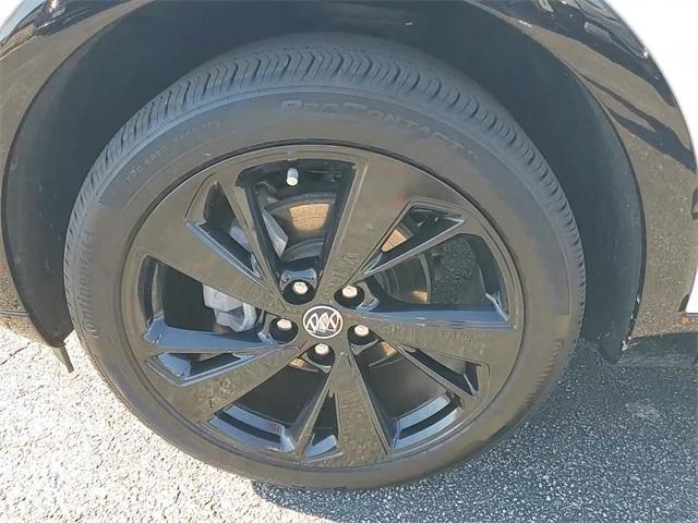 used 2022 Buick Envision car, priced at $26,098