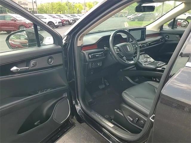 used 2022 Lincoln Nautilus car, priced at $35,897