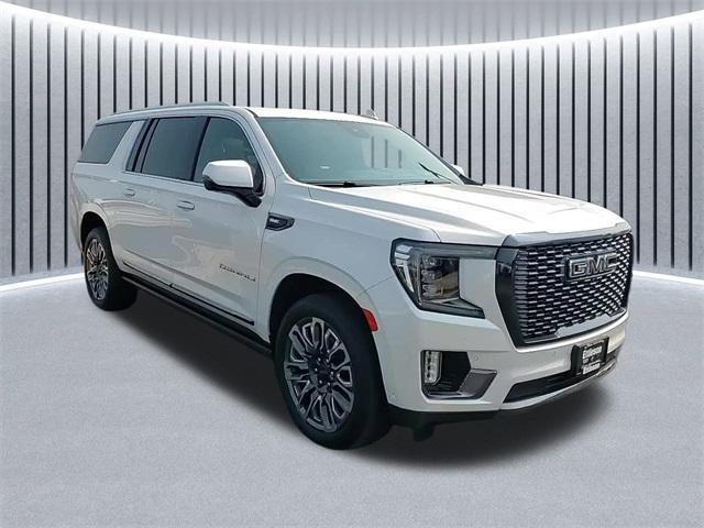 used 2023 GMC Yukon XL car, priced at $75,988