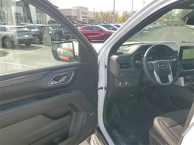 used 2023 GMC Yukon car, priced at $51,894