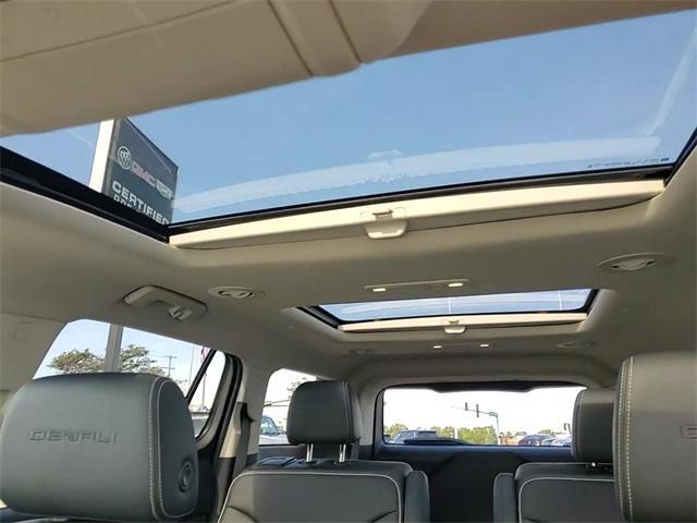 used 2021 GMC Acadia car, priced at $26,994
