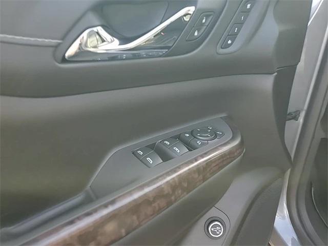 used 2021 GMC Acadia car, priced at $26,994