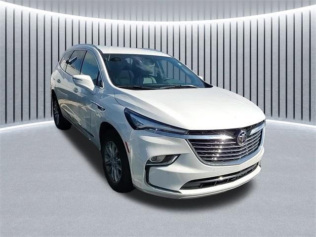 used 2024 Buick Enclave car, priced at $38,989