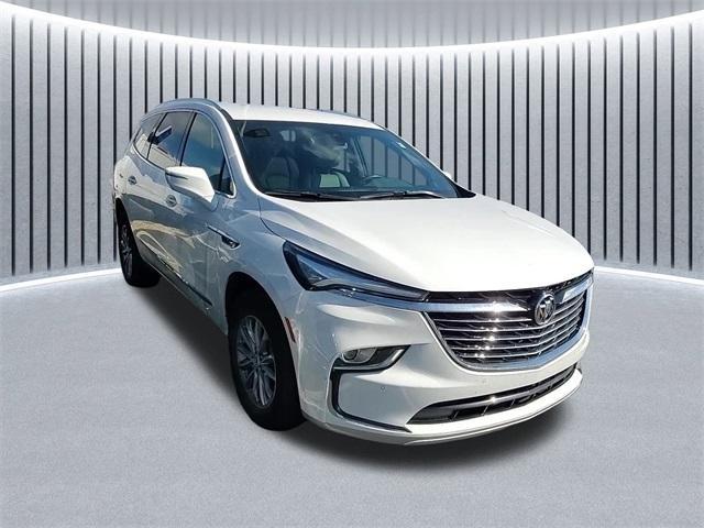used 2024 Buick Enclave car, priced at $38,989