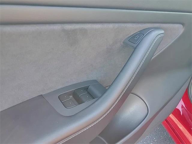 used 2021 Tesla Model 3 car, priced at $23,997