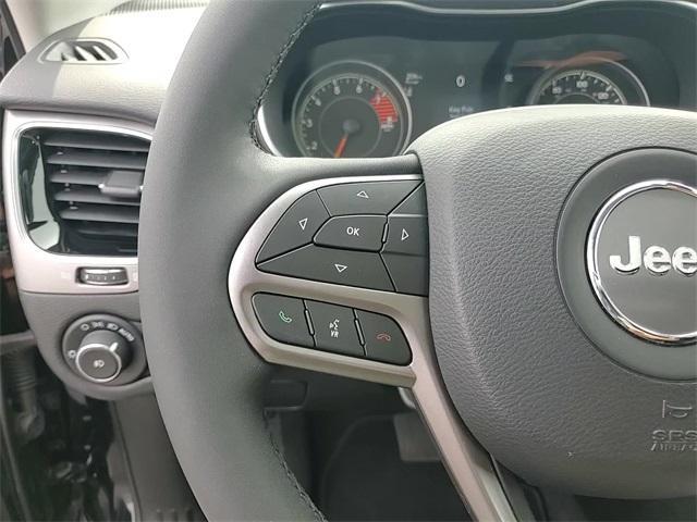 used 2022 Jeep Cherokee car, priced at $27,194