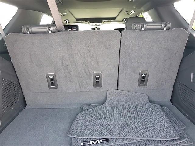 used 2024 GMC Yukon car, priced at $69,496