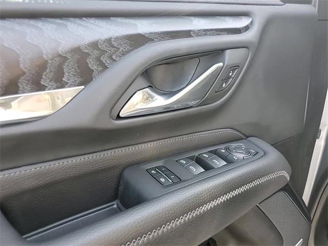 used 2024 GMC Yukon car, priced at $69,496