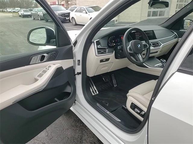 used 2022 BMW X7 car, priced at $59,998