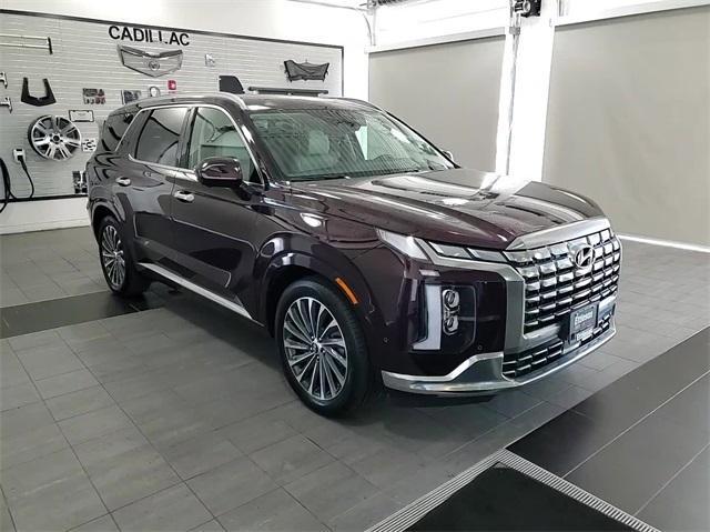 used 2024 Hyundai Palisade car, priced at $44,296