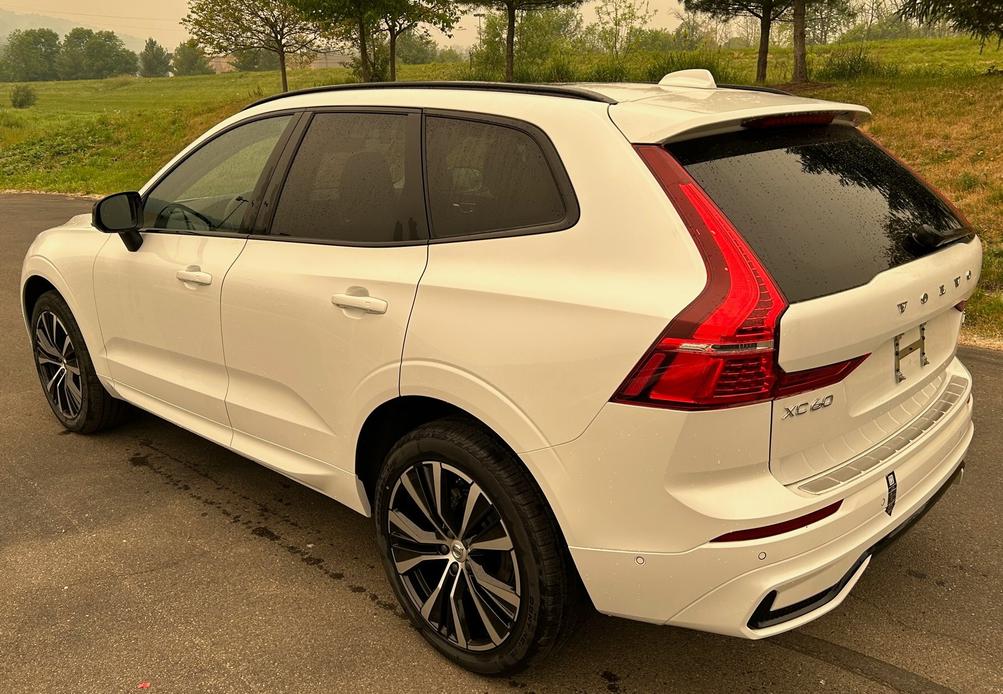 used 2023 Volvo XC60 car