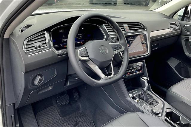 new 2024 Volkswagen Tiguan car, priced at $33,721