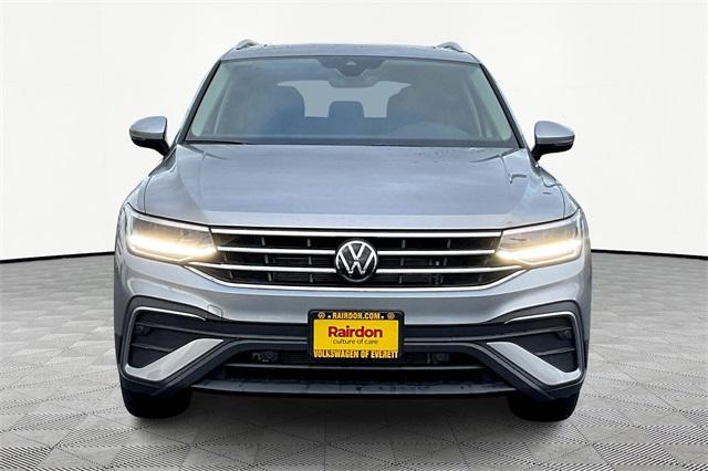 new 2024 Volkswagen Tiguan car, priced at $33,611