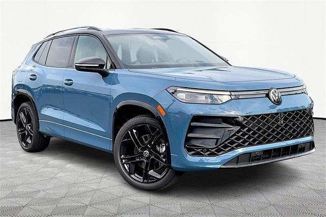 new 2025 Volkswagen Tiguan car, priced at $38,350