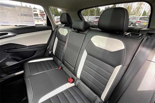 new 2025 Volkswagen Taos car, priced at $35,988