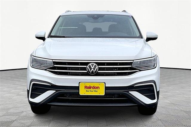 new 2024 Volkswagen Tiguan car, priced at $33,721