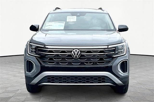 new 2024 Volkswagen Atlas car, priced at $51,741