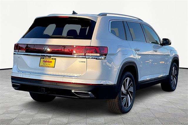 new 2024 Volkswagen Atlas car, priced at $49,329