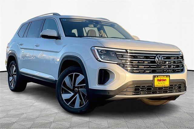 new 2024 Volkswagen Atlas car, priced at $49,329