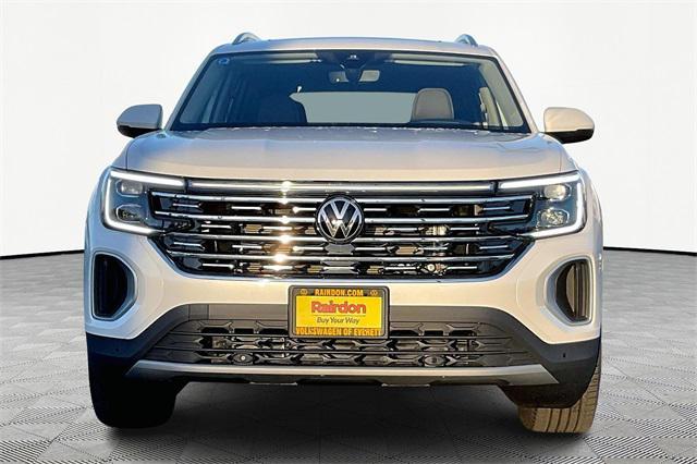 new 2024 Volkswagen Atlas car, priced at $49,329