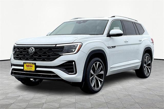 new 2025 Volkswagen Atlas car, priced at $53,999