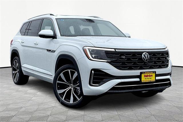 new 2025 Volkswagen Atlas car, priced at $55,164