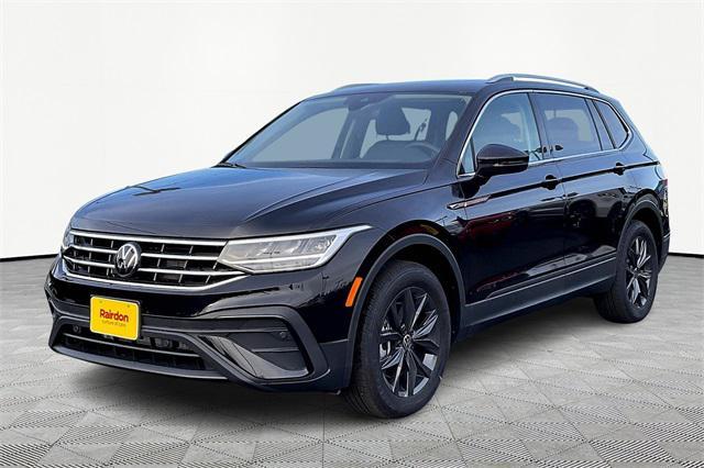 new 2024 Volkswagen Tiguan car, priced at $33,841