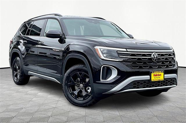 new 2025 Volkswagen Atlas car, priced at $47,084