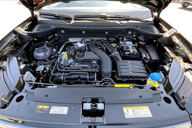new 2025 Volkswagen Taos car, priced at $36,093