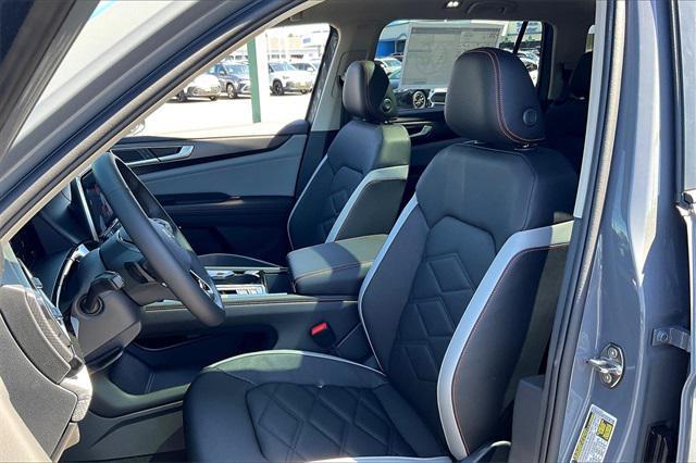 new 2025 Volkswagen Atlas car, priced at $48,514