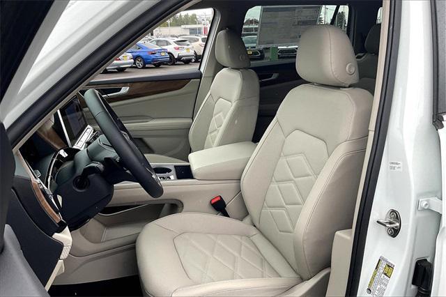 new 2025 Volkswagen Atlas car, priced at $39,930