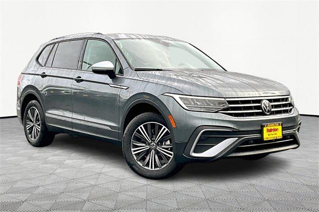 new 2024 Volkswagen Tiguan car, priced at $33,256