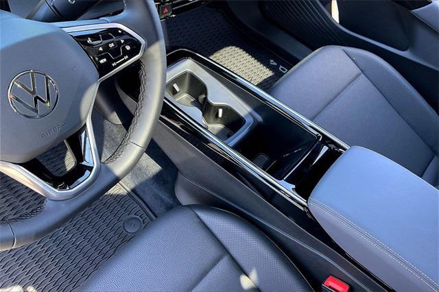 new 2025 Volkswagen ID.4 car, priced at $51,176